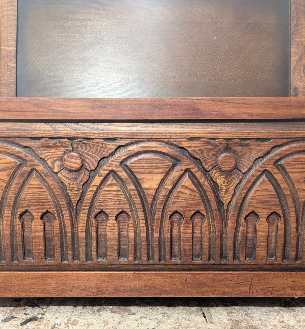 MCM - Oak Blanket Box