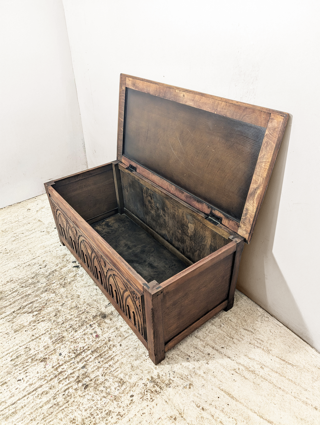 MCM - Oak Blanket Box